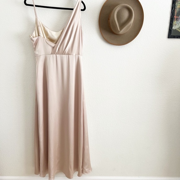 Revelry Maxine Champagne Formal Dress Size 14 - Picture 10 of 15